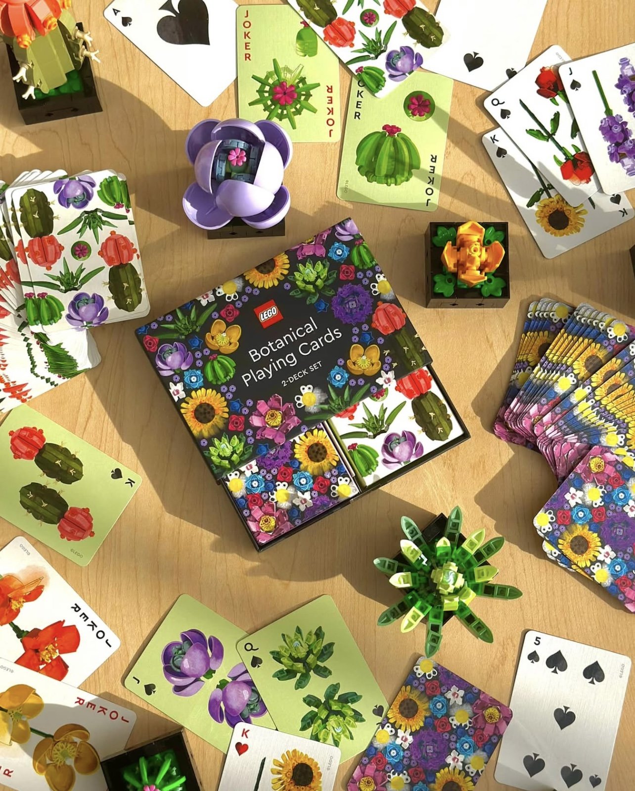 Nina Pace – LEGO®. 🌿 Nature In Art — Jehane